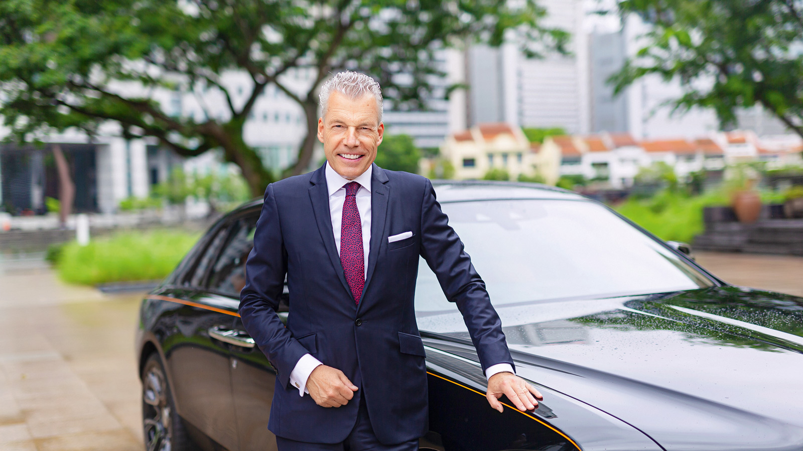 Phỏng vấn ông Torsten Müller-Ötvös – CEO của Rolls-Royce Motor Cars